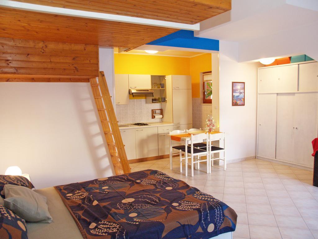 Family Friendly Apartments Pula Quarto foto